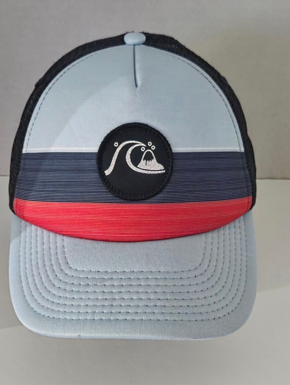 Quiksilver hat black/Blue/Red /Light Blue adjustable snapback Size 55 Cm